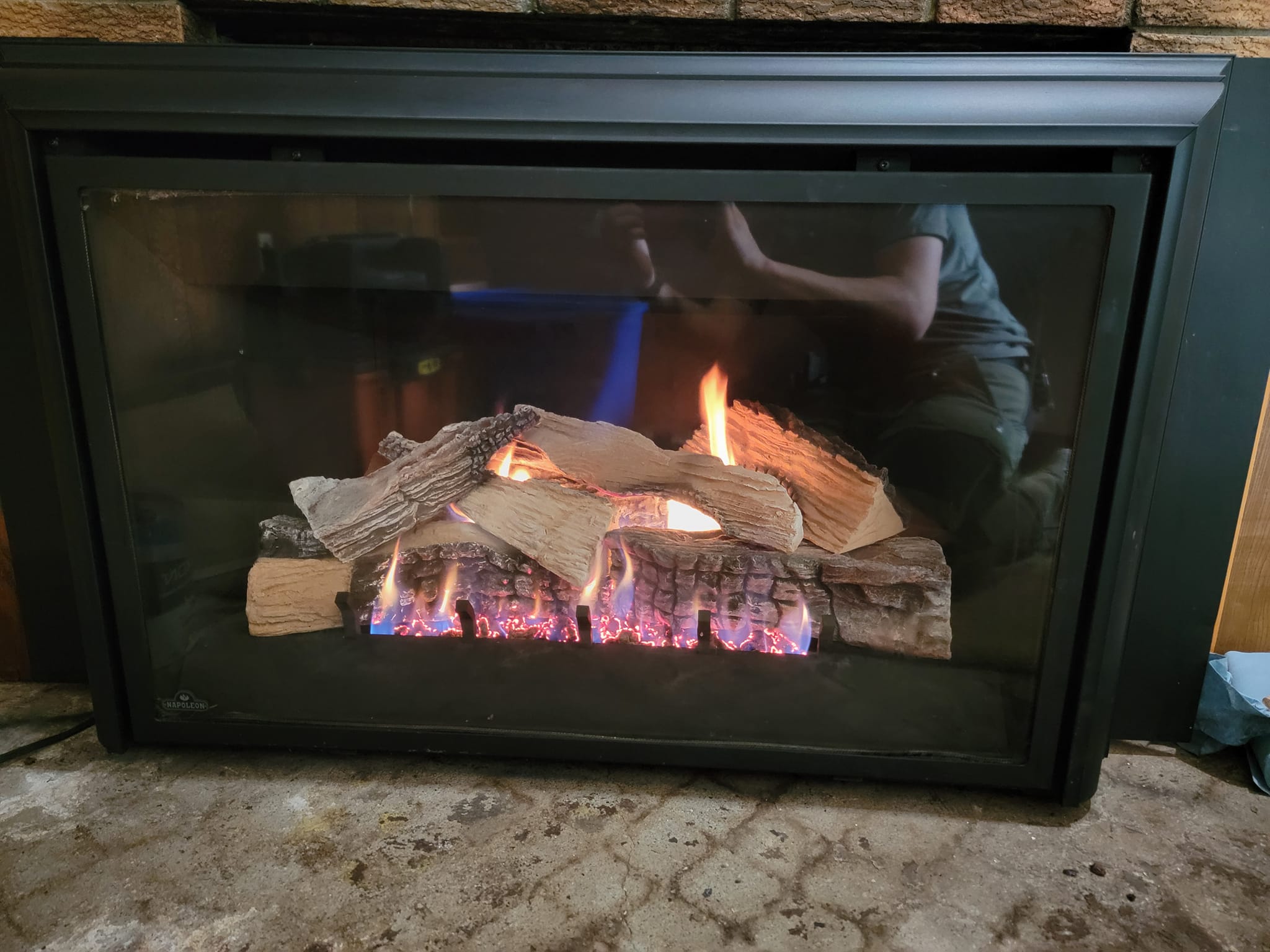 Refurbished Gas Fireplace 07-11-2022